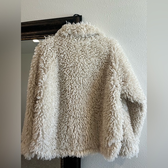 Love, Whit by Whitney Port Cream Sherpa Jacket - Picture 5 of 8